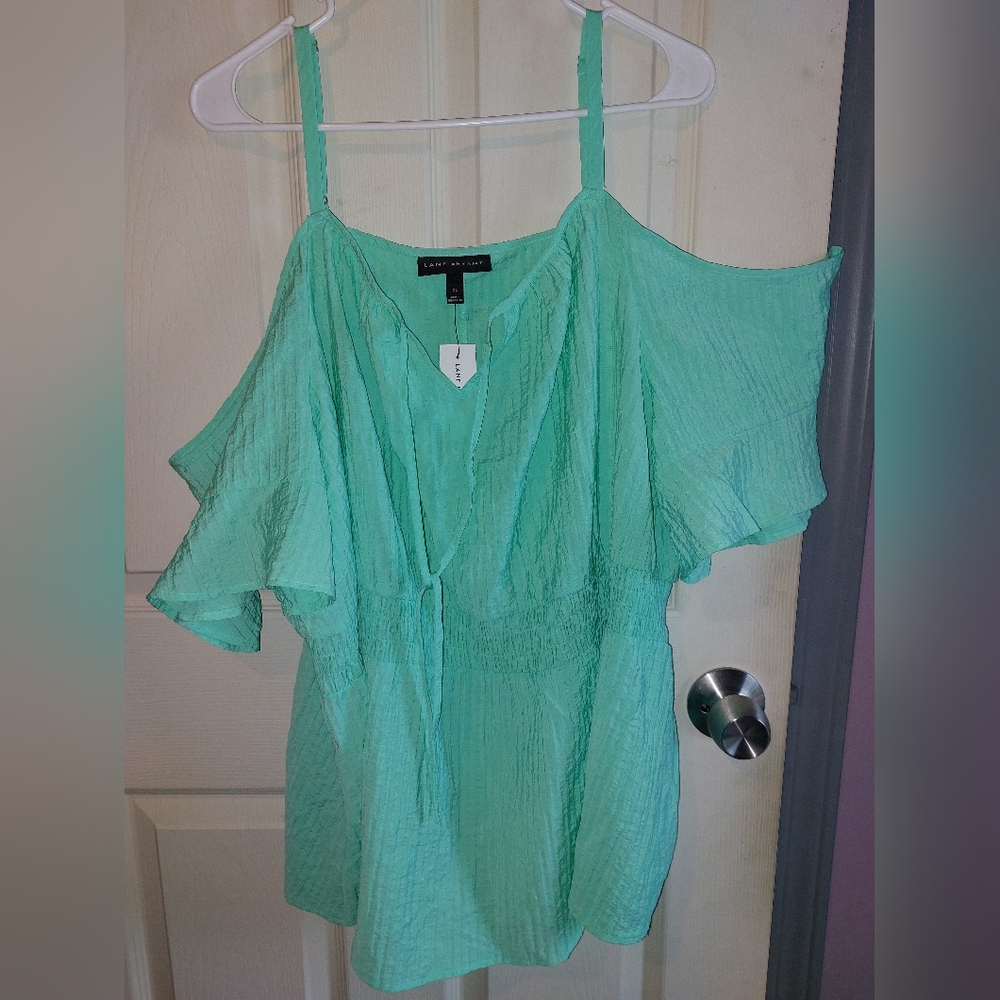 NWT Lane Bryant Cold Shoulder Top